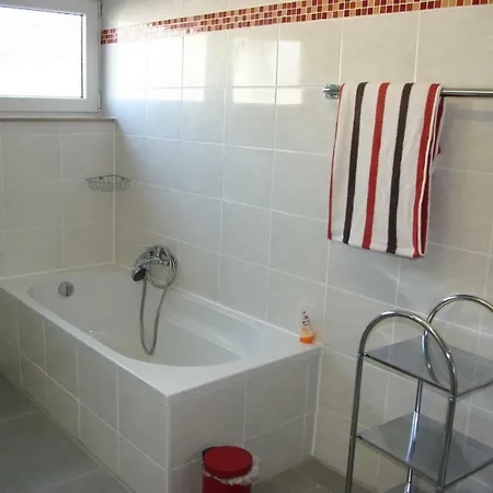 Apartmentbuymetzingen *