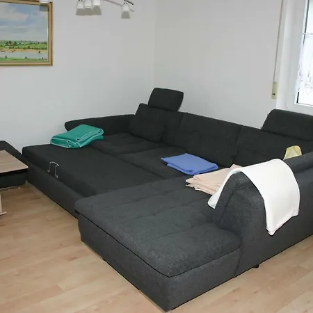 Apartmentbuymetzingen *